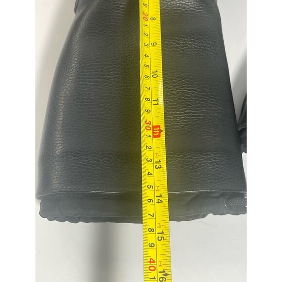 L.L. Bean Women's Size 7M Black Pebble Leather Boots Lug Sole Wool Lined (READ) - Picture 8 of 12